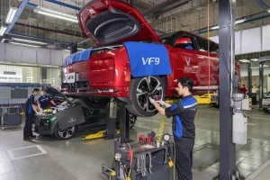 Dịch vụ VinFast Phú Lâm